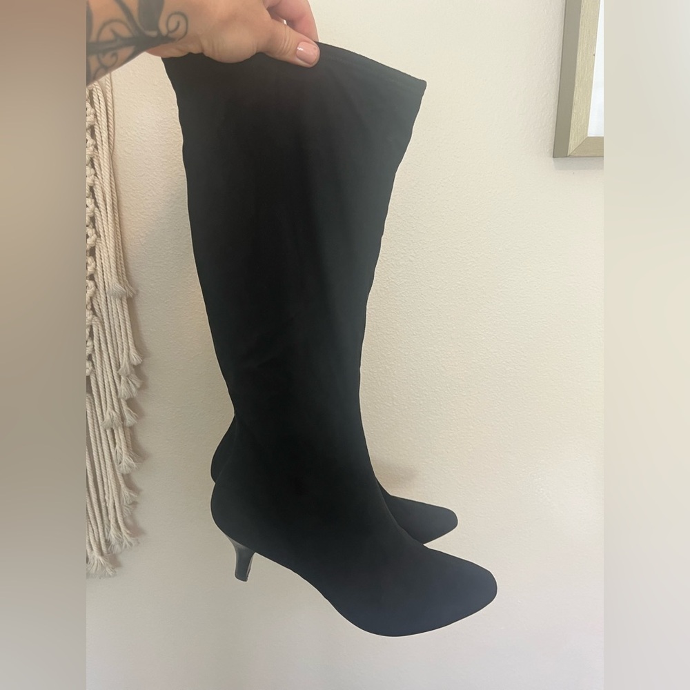 Fall Knee high boots in black